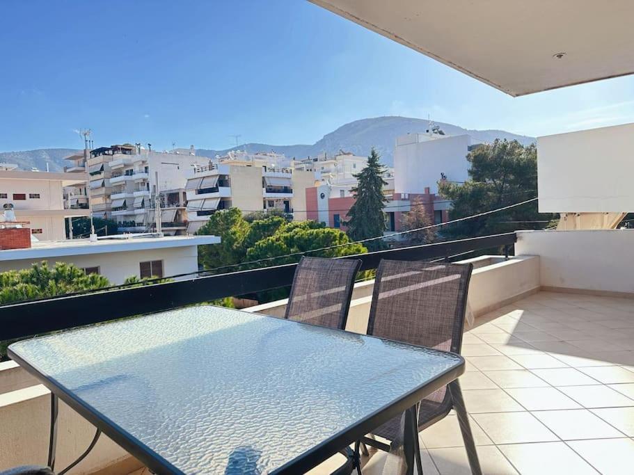 Glyfada Grand Apartment *